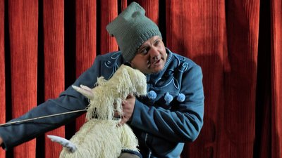 Адаптація "Рукавички". У кропивницькому театрі ляльок готують прем'єру "Казка з чарівної скрині" Адаптація "Рукавички". У кропивницькому театрі ляльок готують прем'єру "Казка з чарівної скрині"