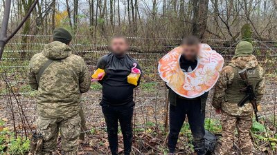 На Закарпатті затримали двох чоловіків, які намагалися через річку Тиса потрапити до Румунії