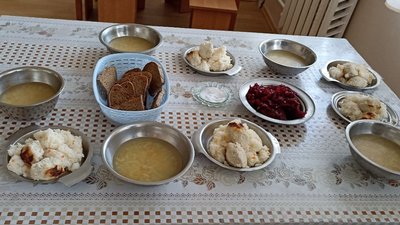 Чим годують військових, котрі лікуються в обласній лікарні у Житомирі Чим годують військових, котрі лікуються в обласній лікарні у Житомирі