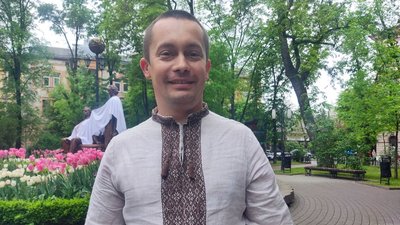 У Франківську "Руську трійцю" одягнули у вишиванки та представили карту громади У Франківську "Руську трійцю" одягнули у вишиванки та представили карту громади