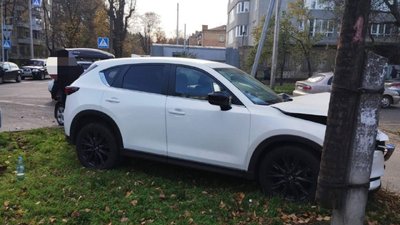 Потрійна ДТП у Черкасах: травми отримали троє людей Потрійна ДТП у Черкасах: травми отримали троє людей