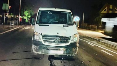 За минулу добу на Франківщині в ДТП загинула одна людина, ще троє — травмувалися За минулу добу на Франківщині в ДТП загинула одна людина, ще троє — травмувалися