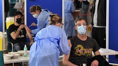 Німеччина відкриє запис на вакцинацію для всіх своїх громадян з 7 червня