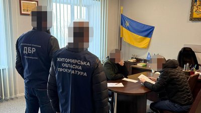 Житомир, підозра, виправна колонія, ДБР