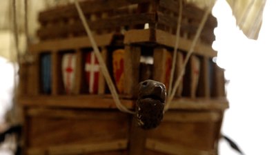 Створив копію корабля Христофора Колумба. Франківець Володимир Каразуб Створив копію корабля Христофора Колумба. Франківець Володимир Каразуб