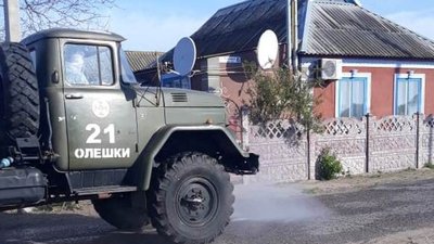 На Херсонщині за добу рятувальники продезінфікували 151 об'єкт соціальної сфери На Херсонщині за добу рятувальники продезінфікували 151 об'єкт соціальної сфери