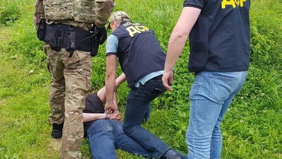Львівські правоохоронці затримали ймовірного співучасника вбивства, якого шукали 5 років