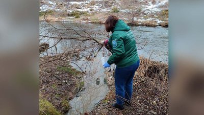 Скид нечистот у Кам'янку: екологи відібрали проби води в районі каналізаційної насосної станції "Чуднівська" у Житомирі