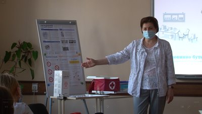 У Черкасах навчають медиків, які працюватимуть у центрі масової вакцинації