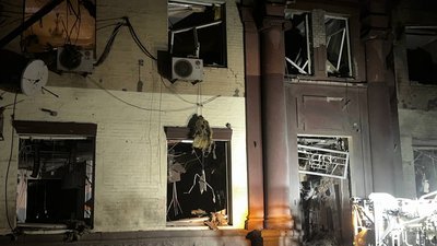 Армія РФ атакувала Запоріжжя та влучила в житловий будинок: є загибла та поранені Армія РФ атакувала Запоріжжя та влучила в житловий будинок: є загибла та поранені