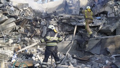 Ранковий обстріл Харкова 4 липня: окупанти частково зруйнували школу Ранковий обстріл Харкова 4 липня: окупанти частково зруйнували школу
