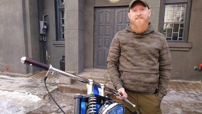 Волонтер Павло Цапюк Волонтер Павло Цапюк