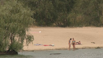 Черкащани просять облаштувати пляж "Козацький" Черкащани просять облаштувати пляж "Козацький"