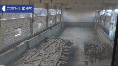 Басейн у Сватовому будують 9 років Басейн у Сватовому будують 9 років