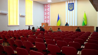 Депутати Сватівської ради готуються до першої сесії