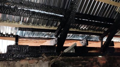 Пожежа в надвірній споруді на Тячівщині Пожежа в надвірній споруді на Тячівщині