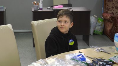 Як волонтери Херсонського хабу в Івано-Франківську готують сухий борщ на фронт Як волонтери Херсонського хабу в Івано-Франківську готують сухий борщ на фронт