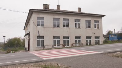 Школа в Боднареві