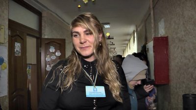 У луцькому ліцеї влаштували ярмарок, щоб зібрати гроші на військові рації У луцькому ліцеї влаштували ярмарок, щоб зібрати гроші на військові рації