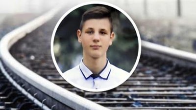 Відсутні результати ексгумації і вимкнений телефон: нові подробиці справи загиблого Дениса Чаленка