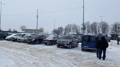 Електротранспорт, відмітка та "Євро-2": що розповіли у сервісному центрі МВС Рівненщини Електротранспорт, відмітка та "Євро-2": що розповіли у сервісному центрі МВС Рівненщини