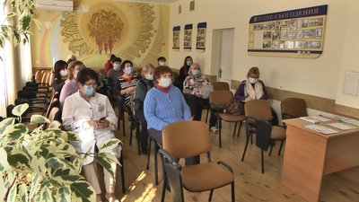 Школа здоров'я: для лучан організували лекцію про коронавірус та туберкульоз