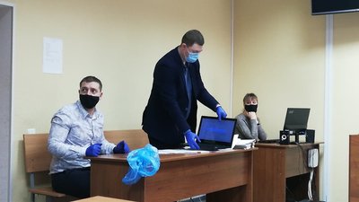 В полтавському суді розглядають справу щодо стрілянини біля кафе "Ботанік". Текстова трансляція В полтавському суді розглядають справу щодо стрілянини біля кафе "Ботанік". Текстова трансляція