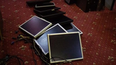 БЕБ передало українським військовим конфісковану техніку на понад 5 млн гривень БЕБ передало українським військовим конфісковану техніку на понад 5 млн гривень