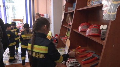 Інклюзивну кімнату безпеки за 25 тисяч гривень створили у Хмельницькому