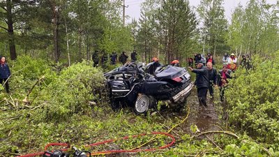 Легковик злетів з дороги: у ДТП на Рівненщині загинули водій та пасажир