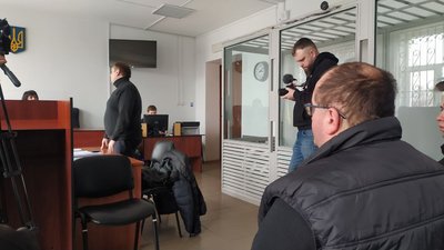 Олександра Куксу, якого підозрюють у скоєнні смертельної ДТП у Сумах, триматимуть під вартою із можливістю застави Олександра Куксу, якого підозрюють у скоєнні смертельної ДТП у Сумах, триматимуть під вартою із можливістю застави
