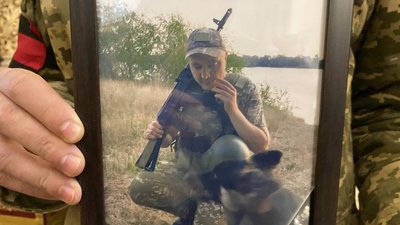 У Полтаві прощаються з воїном Олександром Дудником У Полтаві прощаються з воїном Олександром Дудником