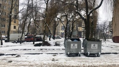 У Львові почали приймати використані ялинки У Львові почали приймати використані ялинки