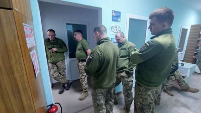 Поповнили банк крові на 24 літри: у місті на Рівненщині понад півсотні людей стали донорами крові Поповнили банк крові на 24 літри: у місті на Рівненщині понад півсотні людей стали донорами крові
