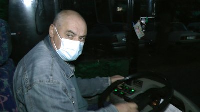 У Запоріжжі громадський транспорт перевіряють на дотримання карантинних норм У Запоріжжі громадський транспорт перевіряють на дотримання карантинних норм