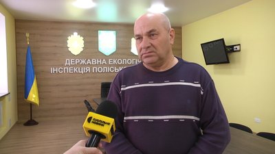 Прорив дамби у Романові: підтопило городи та хвилею зносило вулики Прорив дамби у Романові: підтопило городи та хвилею зносило вулики