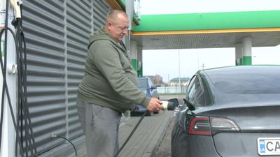 На Черкащині збільшилася кількість електромобілів. Чому черкащани надають їм перевагу