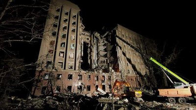 Обстріл Миколаївської ОДА: кількість загиблих зросла до 17 людей