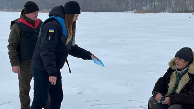 Без алкоголю і при безпечній товщині криги: черкащанам пояснили, як безпечно рибалити Без алкоголю і при безпечній товщині криги: черкащанам пояснили, як безпечно рибалити