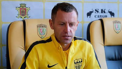 Головний тренер футбольного клубу "Буковина" пішов з посади