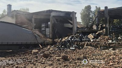 Повторний удар по Чернігову: є поранені, люди можуть бути під завалами