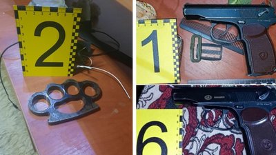 На Закарпатті затримали трьох чоловіків за підозрою у вимаганні грошей На Закарпатті затримали трьох чоловіків за підозрою у вимаганні грошей