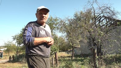 "Бачиш пляшку? Буде, що з Кобзоном". Як пенсіонер з Харківщини готував коктейлі Молотова для окупантів