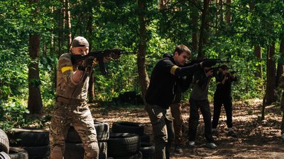 На Волині у дводенному вишколі для цивільних взял участь 30 людей