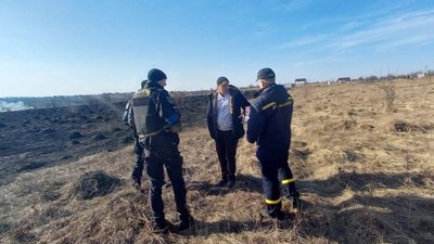 Від початку року на Хмельниччині оштрафували понад сотню паліїв сухостою
