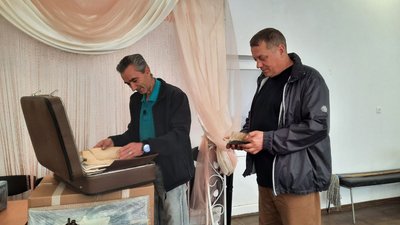 "Кожен має знати про своїх предків": музейник, який вивіз експонати з-під обстрілів на Тернопільщину "Кожен має знати про своїх предків": музейник, який вивіз експонати з-під обстрілів на Тернопільщину