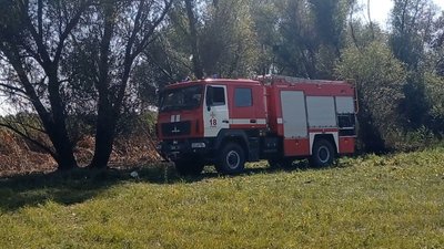 На Полтавщині горять торфи: від початку року виникло сім пожеж На Полтавщині горять торфи: від початку року виникло сім пожеж