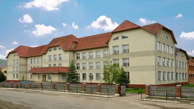 Яблунський ліцей на Прикарпатті увійшов у ТОП-15 закладів, які борються за отримання гранту