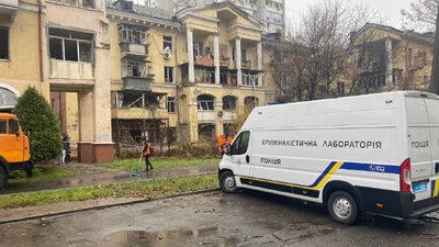 Ракетні удари по Дніпру, 14 поранених. Що відбувається на місці подій і що кажуть очевидці Ракетні удари по Дніпру, 14 поранених. Що відбувається на місці подій і що кажуть очевидці