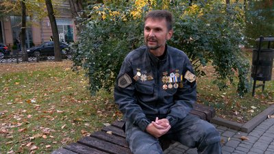 "Це — моя війна". Історія одного з перших українських добровольців на Донбасі Віталія Мартинова